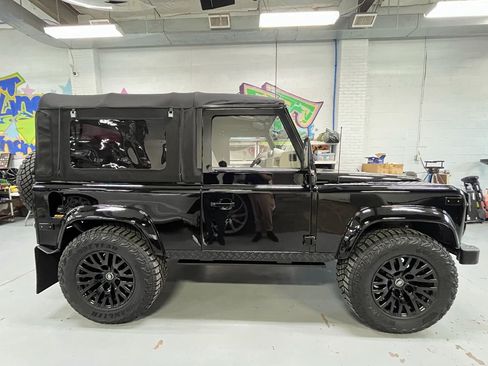 Used 1997 Land Rover Defender 90 image 9