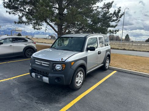 Used 2008 Honda Element LX image 2