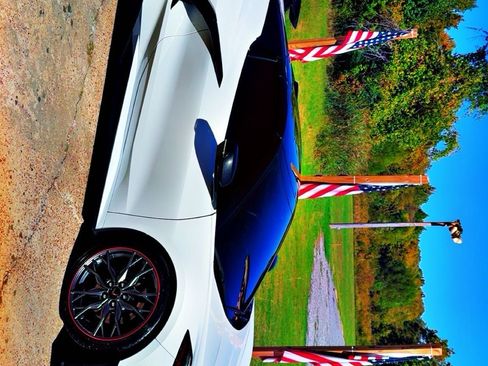 Used 2023 Chevrolet Corvette Stingray Convertible w/ 1LT image 21