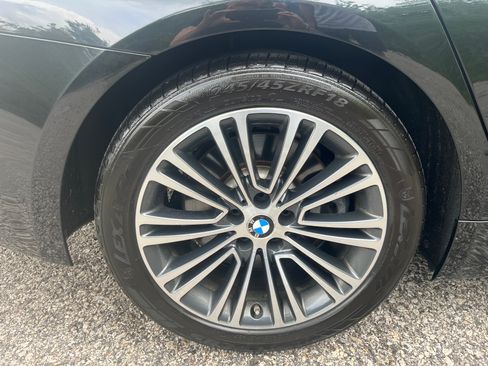 Used 2018 BMW 540i xDrive AWD/4WD image 10