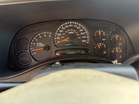 Used 2005 Chevrolet Silverado 1500 LS image 11