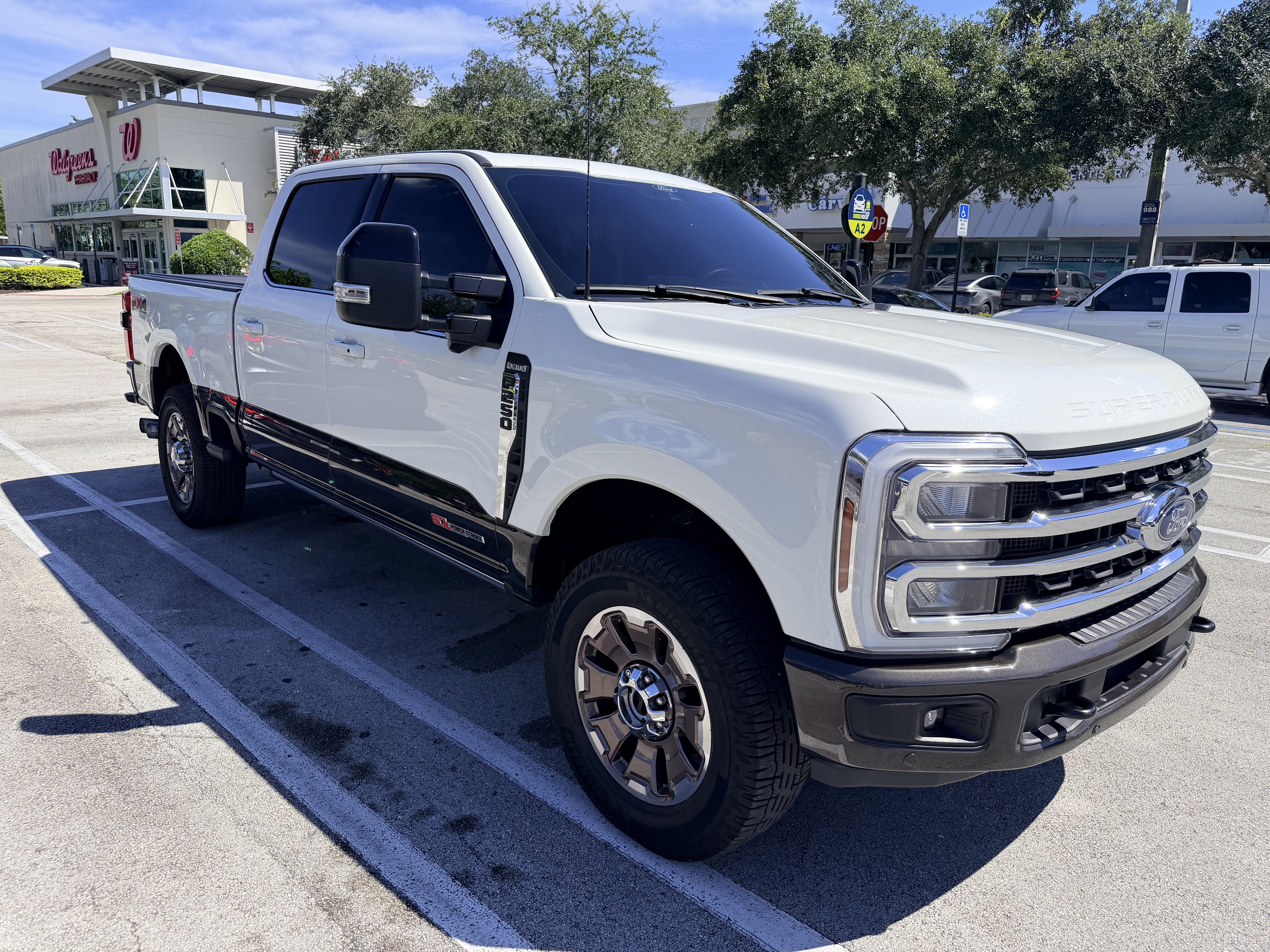 Used 2024 Ford F250 King Ranch AWD/4WD image 1
