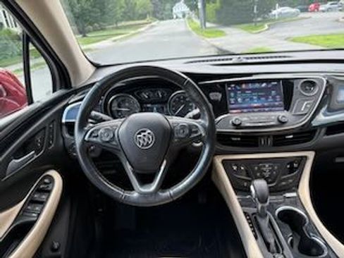 Used 2018 Buick Envision Essence AWD/4WD image 15