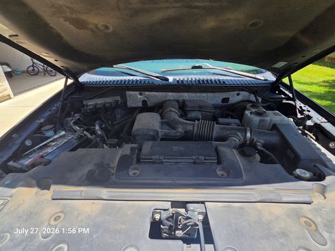 Used 2013 Ford Expedition Limited RWD image 13