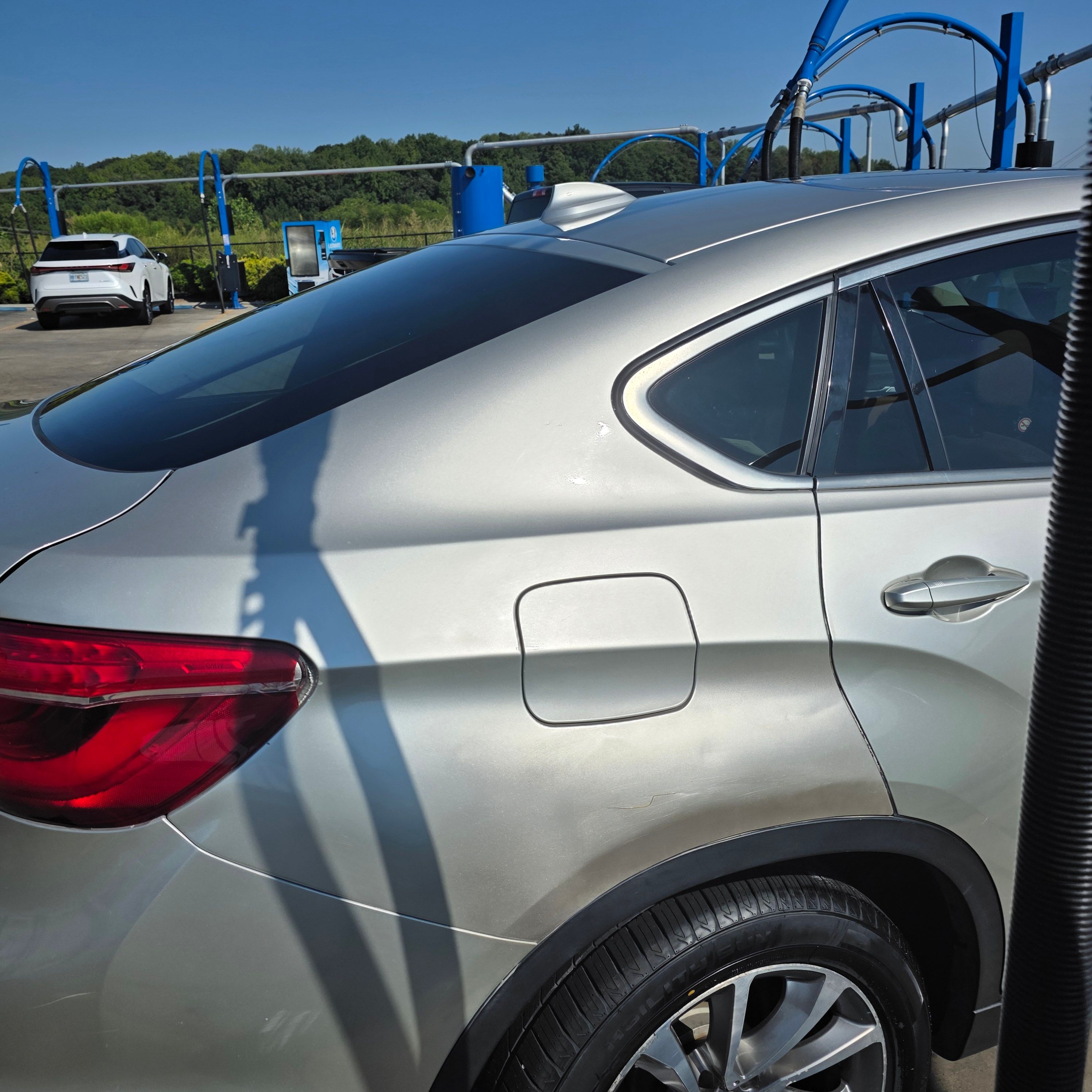 Used 2015 BMW X6 sDrive35i RWD image 23