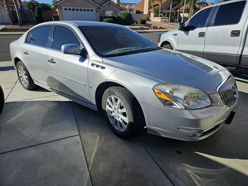 Used 2010 Buick Lucerne CXL image 12