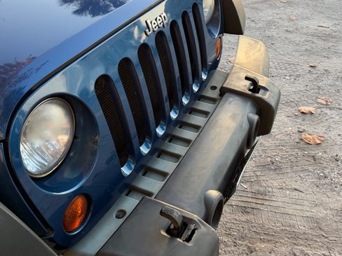 Used 2010 Jeep Wrangler Sport image 4