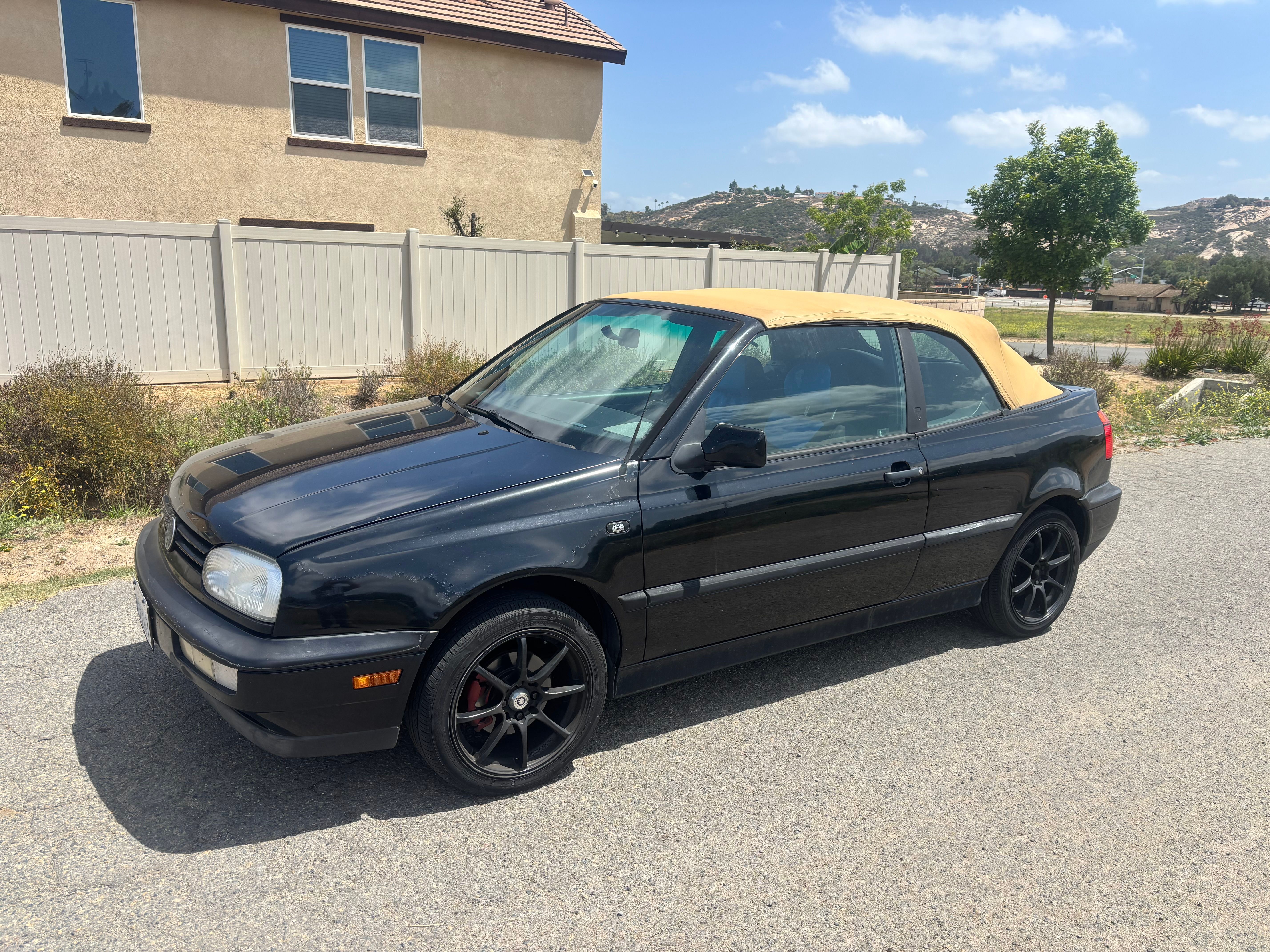 Used 1996 Volkswagen Cabrio FWD image 8