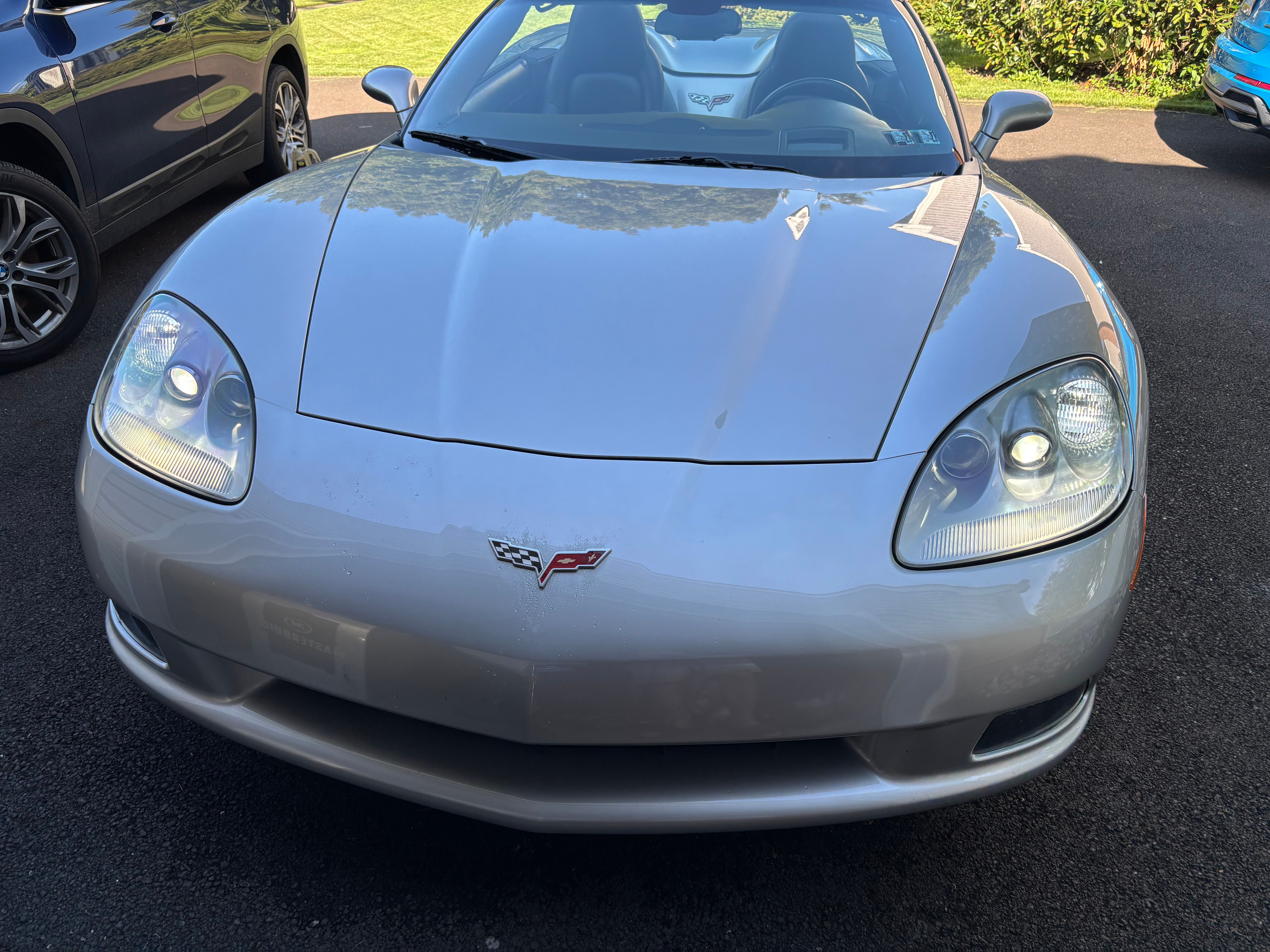 Used 2005 Chevrolet Corvette Convertible w/ Preferred Equipment Group RWD image 4