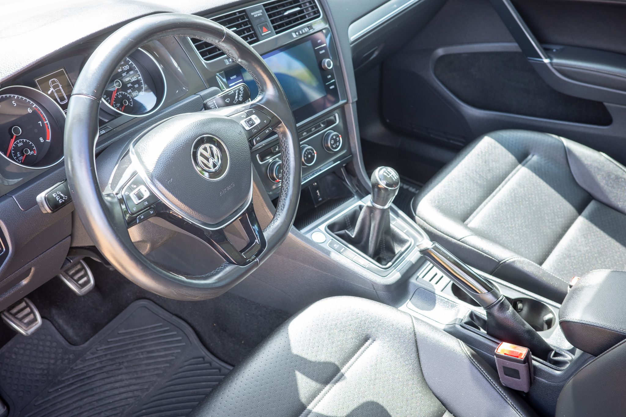 Used 2018 Volkswagen Golf Alltrack SE AWD/4WD image 10