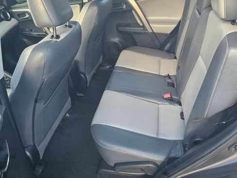 Used 2014 Toyota RAV4 Limited image 11