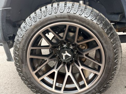 Used 2018 Ford F250 XLT image 23