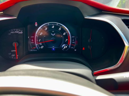 Used 2018 Chevrolet Corvette Z06 RWD image 26