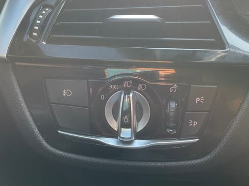 Used 2017 BMW 530i RWD image 19