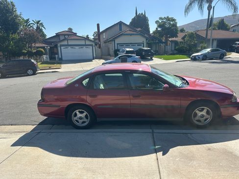 Used 2005 Chevrolet Impala w/ Preferred Equipment Group FWD image 5