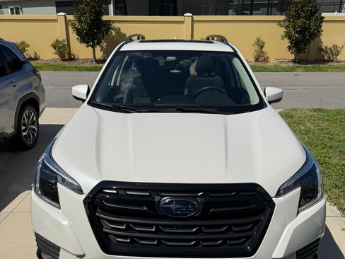 Used 2022 Subaru Forester Premium image 1