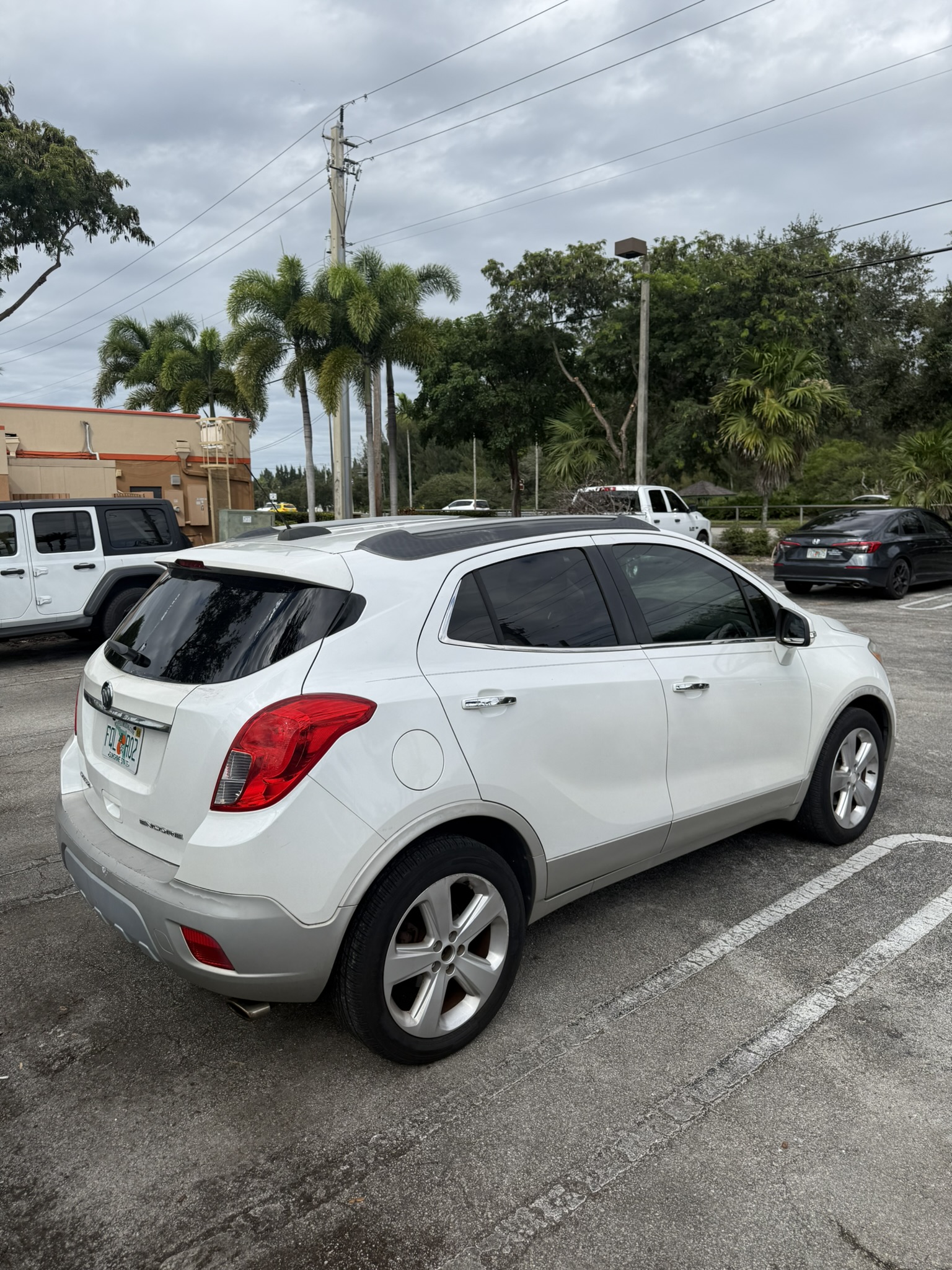 Used 2016 Buick Encore Leather FWD image 5