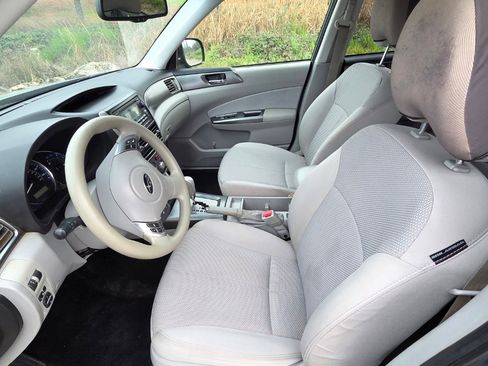 Used 2012 Subaru Forester 2.5X Premium w/ All-Weather Pkg image 1