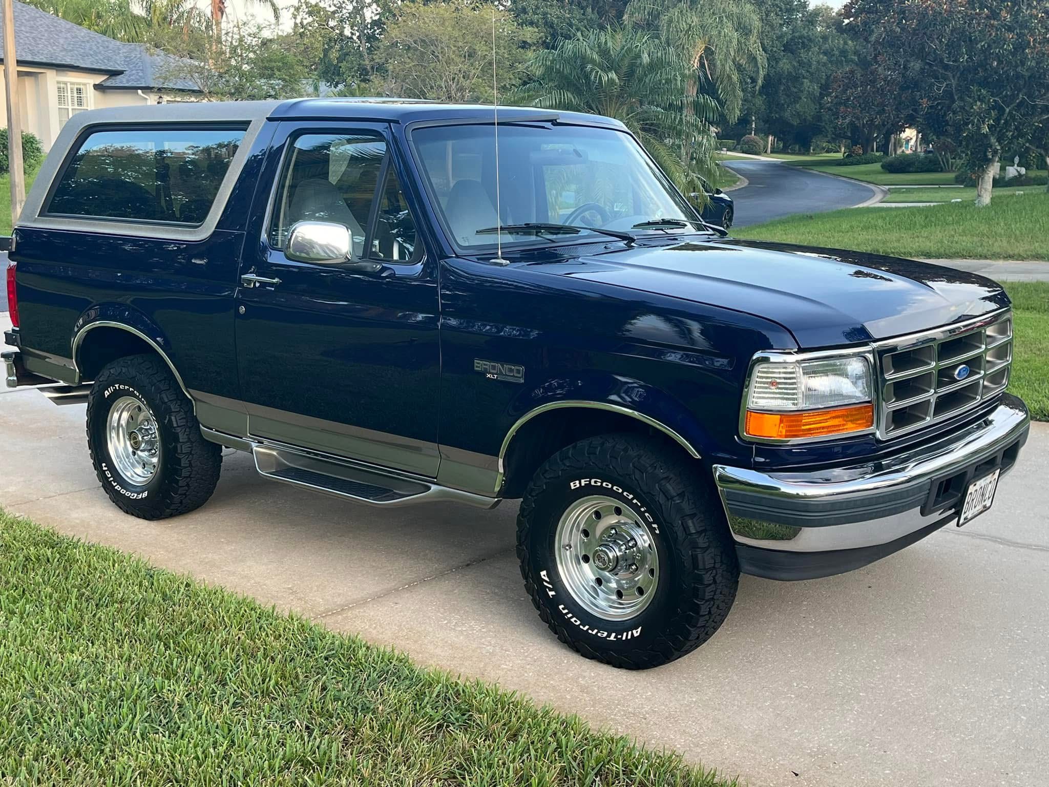 Used 1996 Ford Bronco AWD/4WD image 6