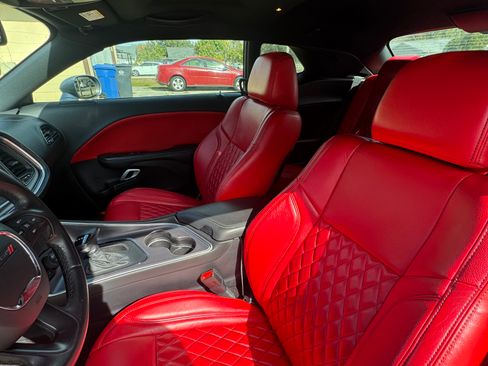 Used 2016 Dodge Challenger SXT w/ Super Sport Group (SS/T) image 12