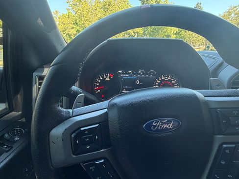 Used 2019 Ford F150 Raptor w/ Equipment Group 802A Luxury AWD/4WD image 26