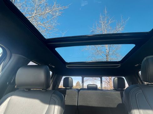 Used 2015 Ford F150 Lariat w/ Equipment Group 502A Luxury image 25