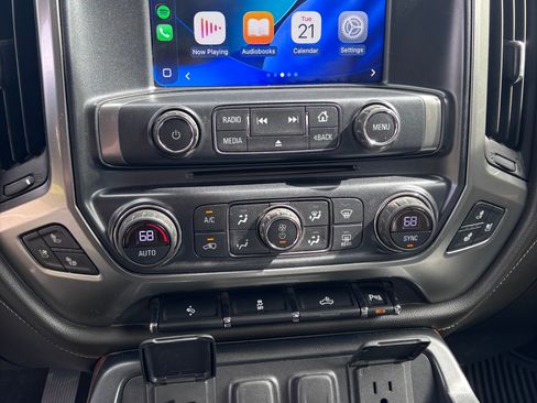 Used 2017 Chevrolet Silverado 1500 LTZ w/ Sport Package AWD/4WD image 18
