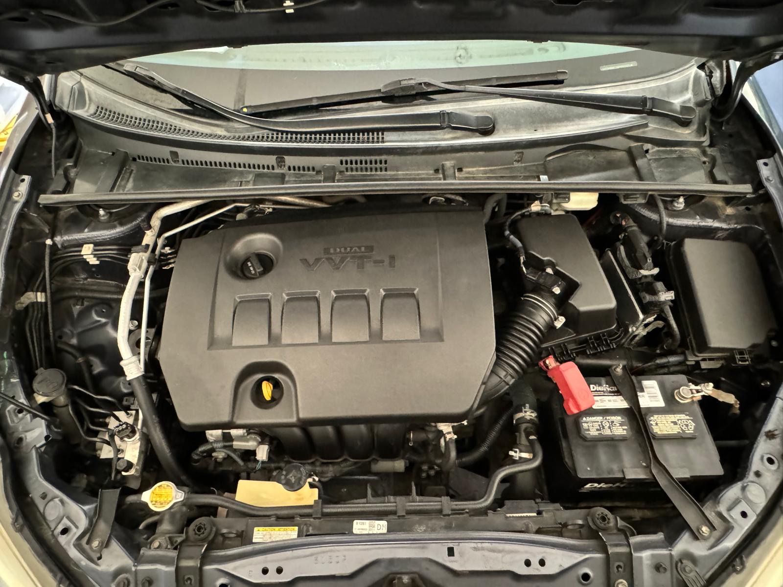Used 2016 Toyota Corolla LE FWD image 13