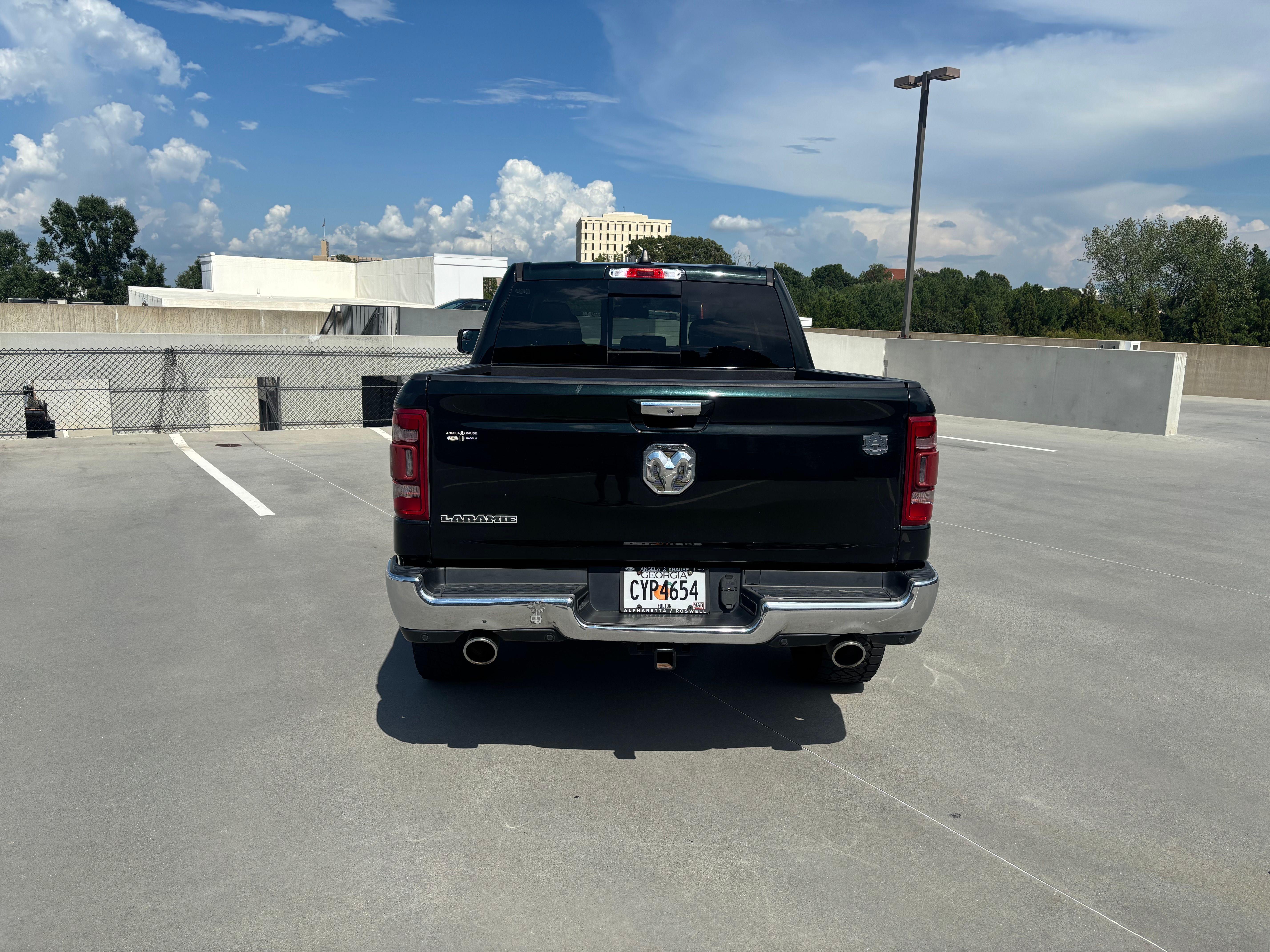 Used 2019 RAM 1500 Laramie AWD/4WD image 6