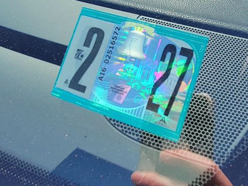 Used 2018 Dodge Charger GT image 6