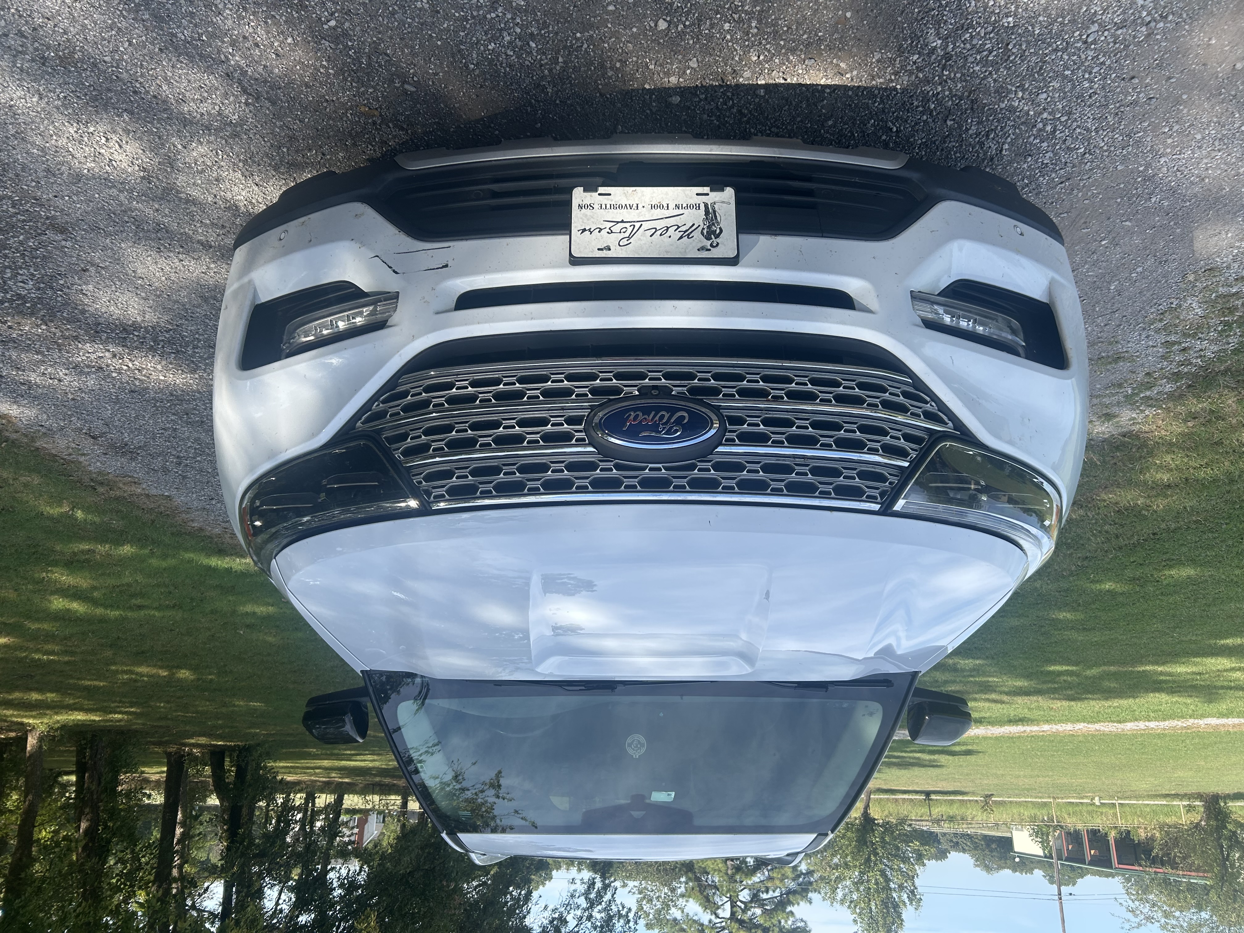 Used 2021 Ford Explorer Limited w/ Equipment Group 301A AWD/4WD image 4