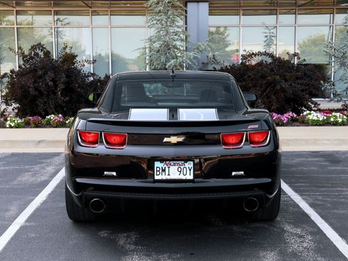 Used 2010 Chevrolet Camaro SS w/ LPO, Ground Effects Package RWD image 10