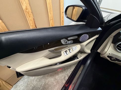 Used 2017 Mercedes-Benz C 300 Sedan image 16