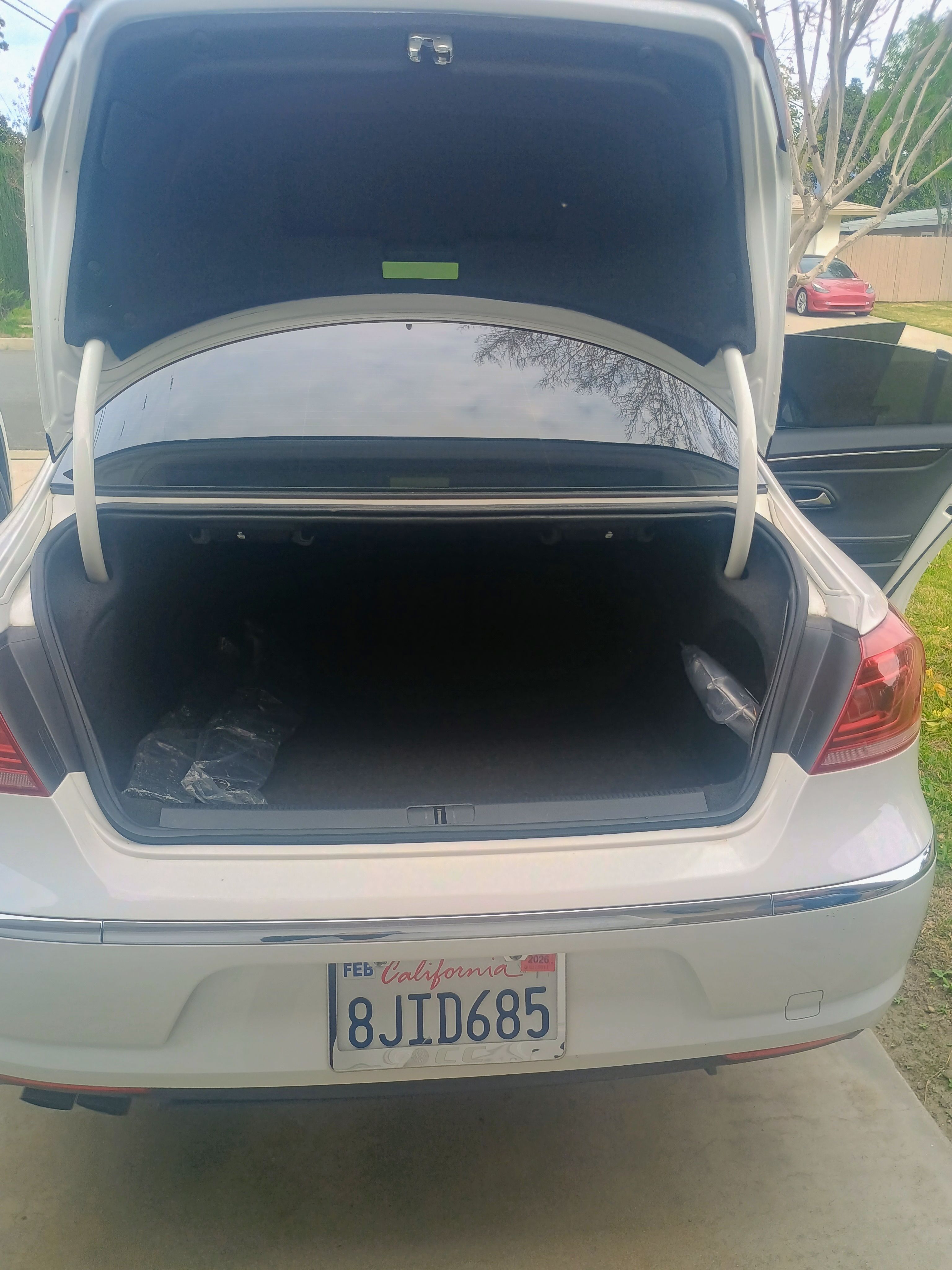 Used 2014 Volkswagen CC Executive FWD image 6