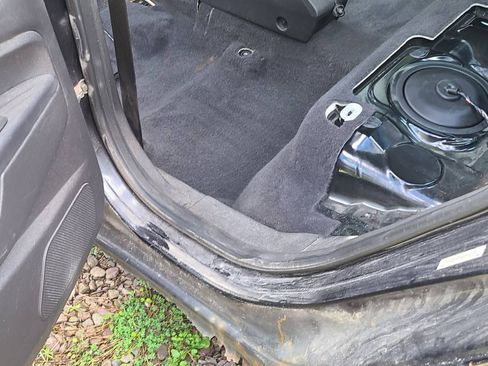 Used 2013 Ford Fiesta SE image 5