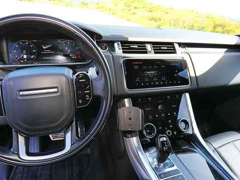 Used 2022 Land Rover Range Rover Sport HSE Silver Edition image 10