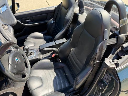 Used 2000 BMW M Roadster RWD image 10