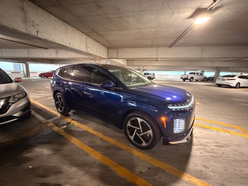 Used 2026 Hyundai Ioniq 9 Calligraphy image 13