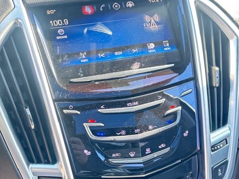 Used 2015 Cadillac SRX Luxury w/ Driver Awareness Package image 10