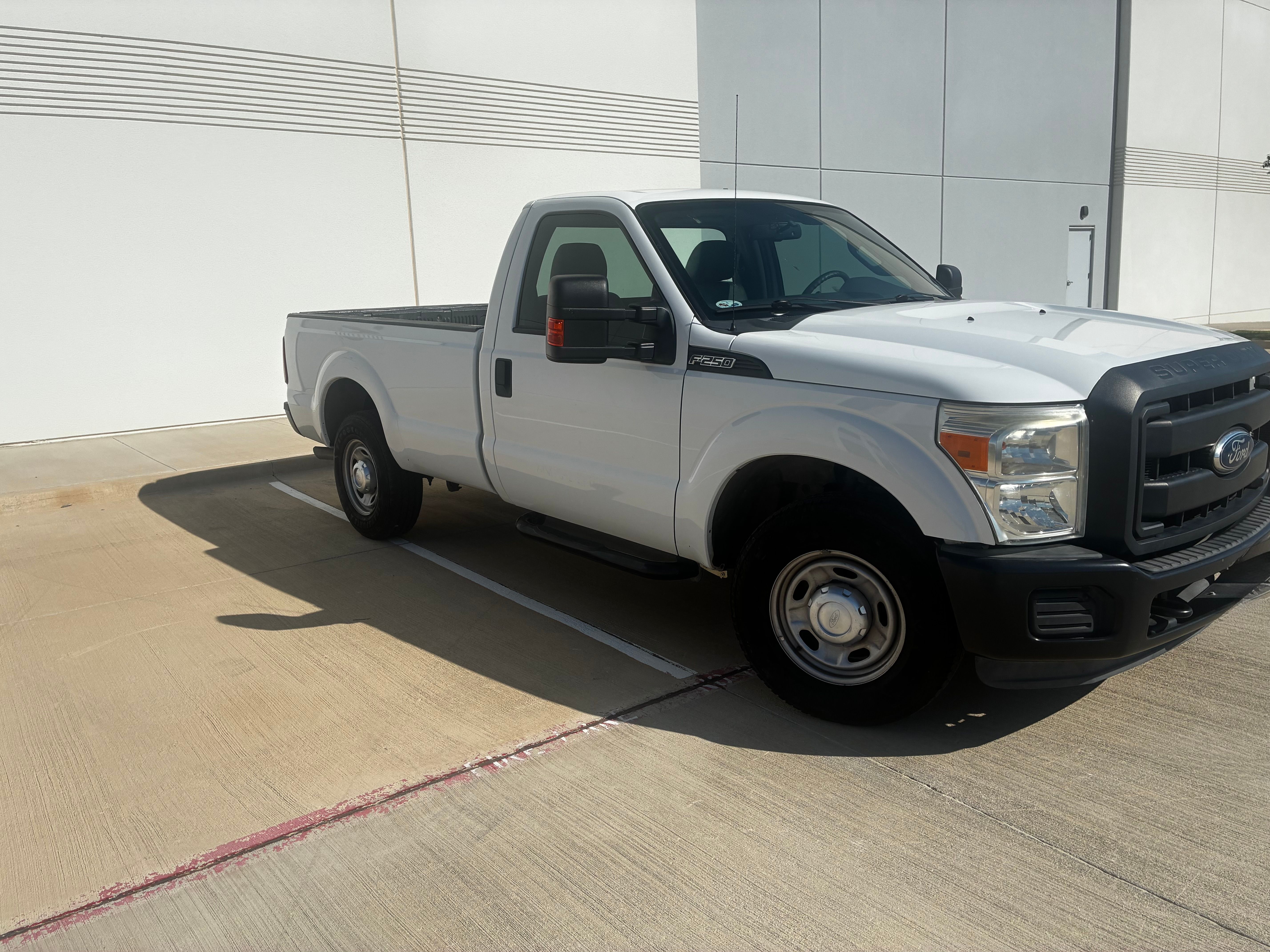 Used 2016 Ford F250 XL w/ Power Equipment Group RWD image 2