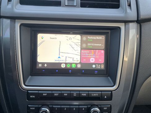 Used 2011 Ford Fusion SEL w/ 302A Rapid Spec Order Code FWD image 26