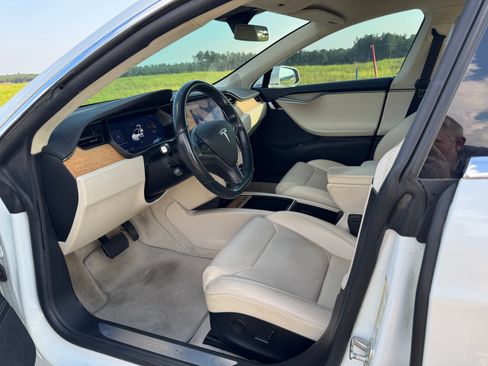 Used 2018 Tesla Model S 75D image 14