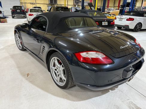 Used 2005 Porsche Boxster S image 11