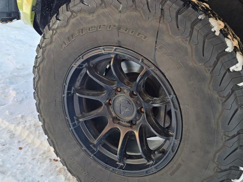 Used 2023 Toyota 4Runner TRD Off-Road Premium image 11