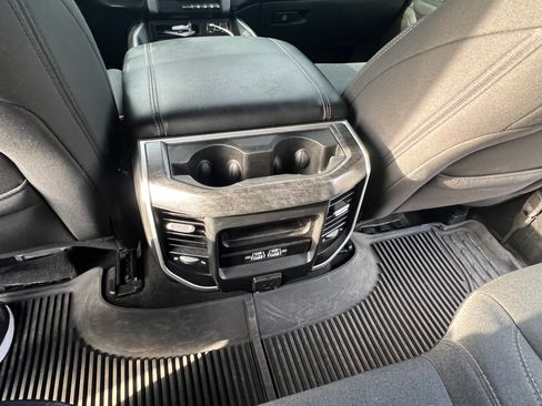 Used 2022 RAM 1500 Big Horn w/ Night Edition image 13