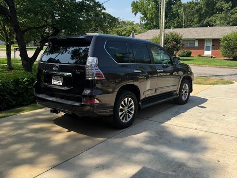 Used 2018 Lexus GX 460 Luxury AWD/4WD image 5
