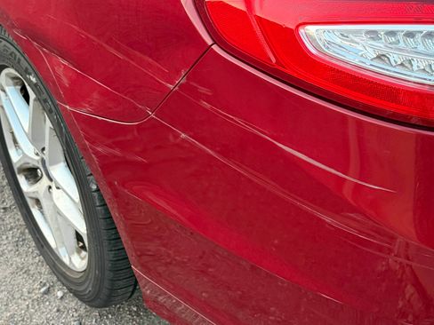 Used 2014 Ford Fusion SE image 27