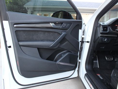 Used 2020 Audi SQ5 Premium Plus AWD/4WD image 13