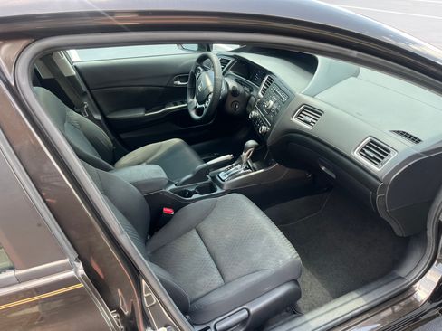 Used 2014 Honda Civic LX image 8