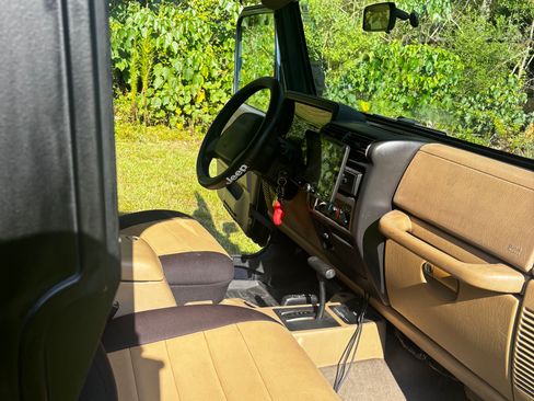 Used 2000 Jeep Wrangler Sport AWD/4WD image 8